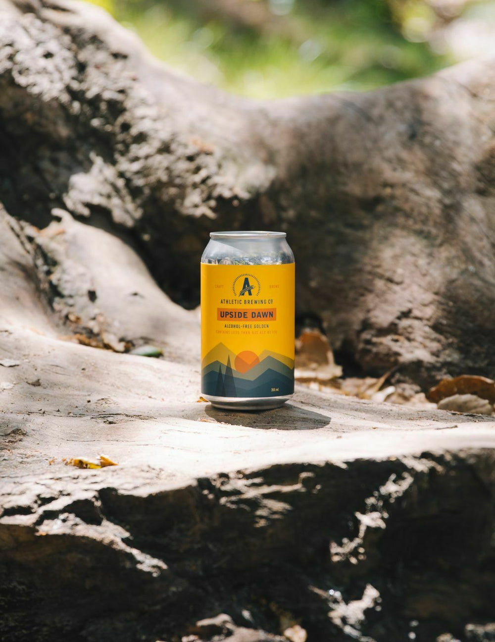 Athletic Brewing Upside Dawn beer without alcohol 0.5%