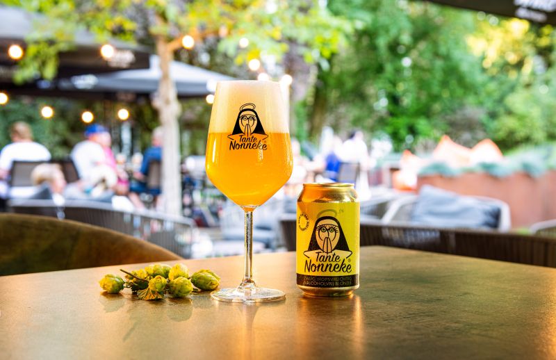 Tante Nonneke IPA beer without alcohol 0.5%
